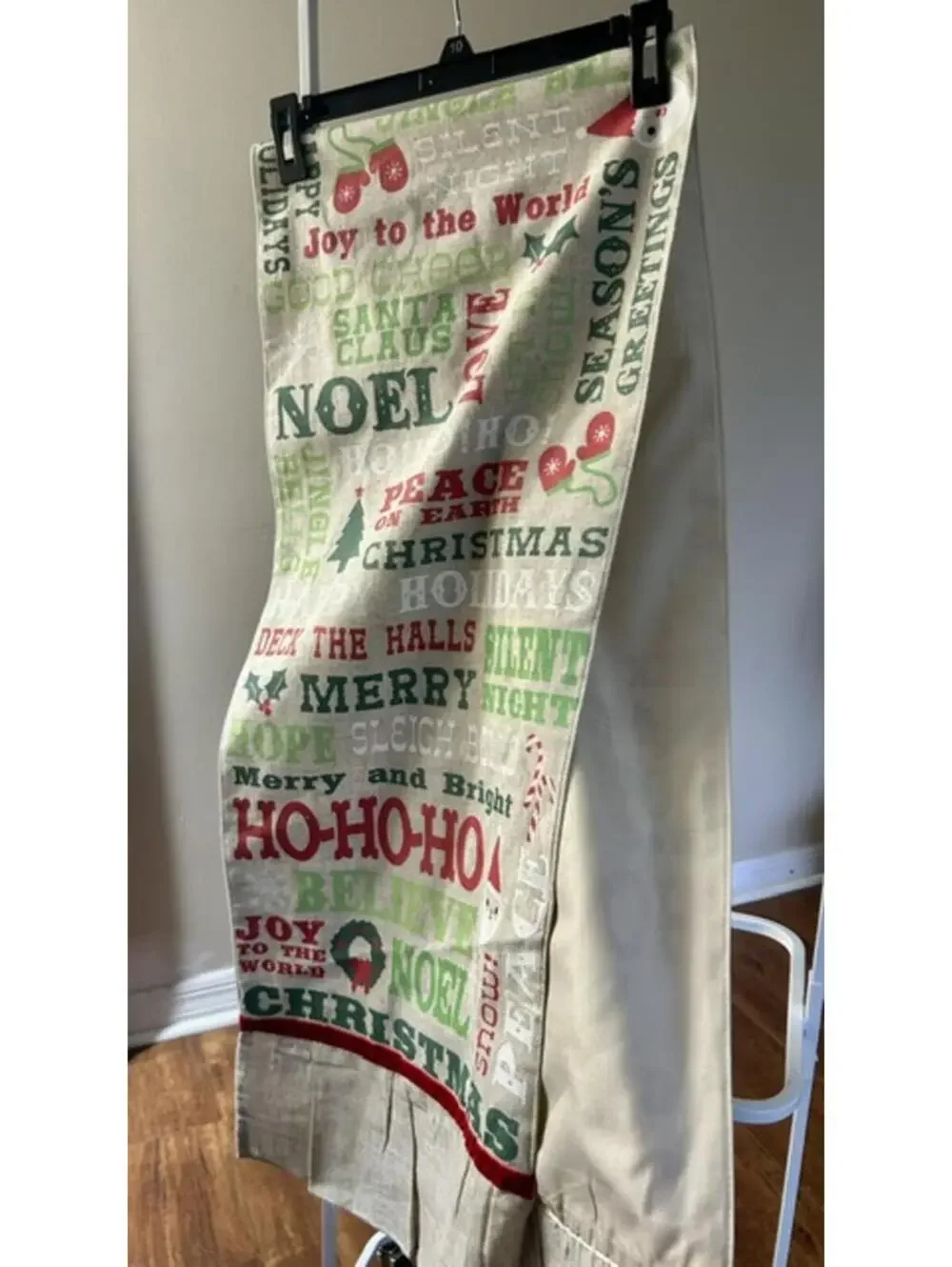 Christmas Holiday Themed Decorative Table Runner